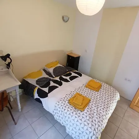 Gite-nature-poitou 14 Personnes 36 Min Futuroscope Archigny